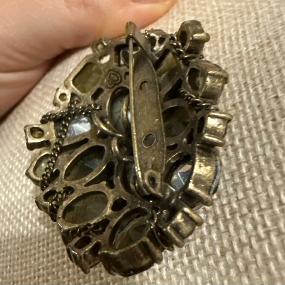 Stella & Dot‎ Green Gemstone Brooch